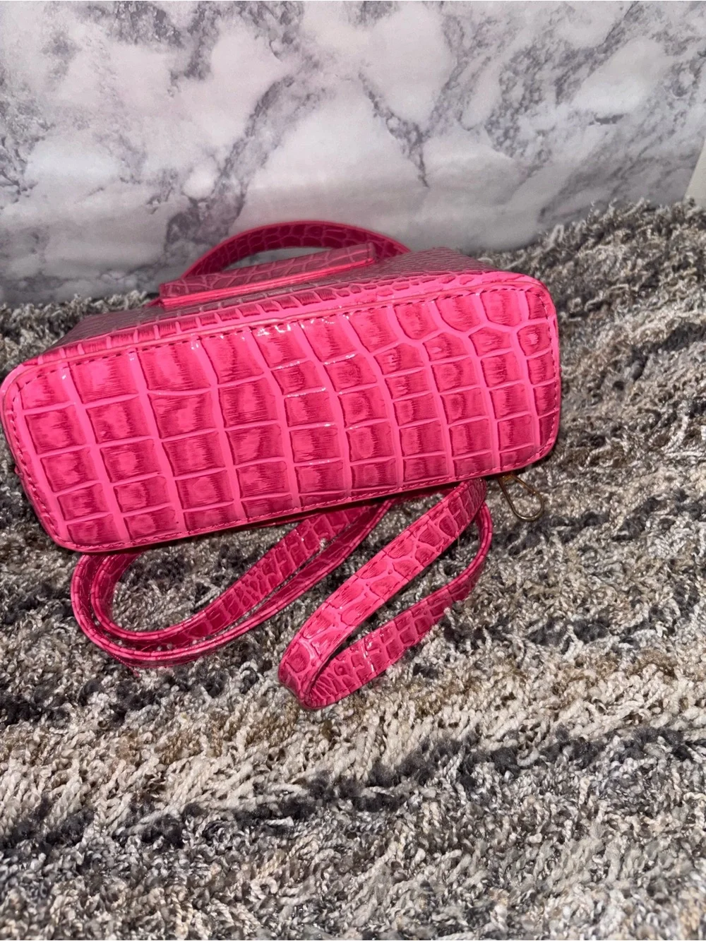 Hot Pink Croc-Embossed Women’s Handbag with Detachable Strap